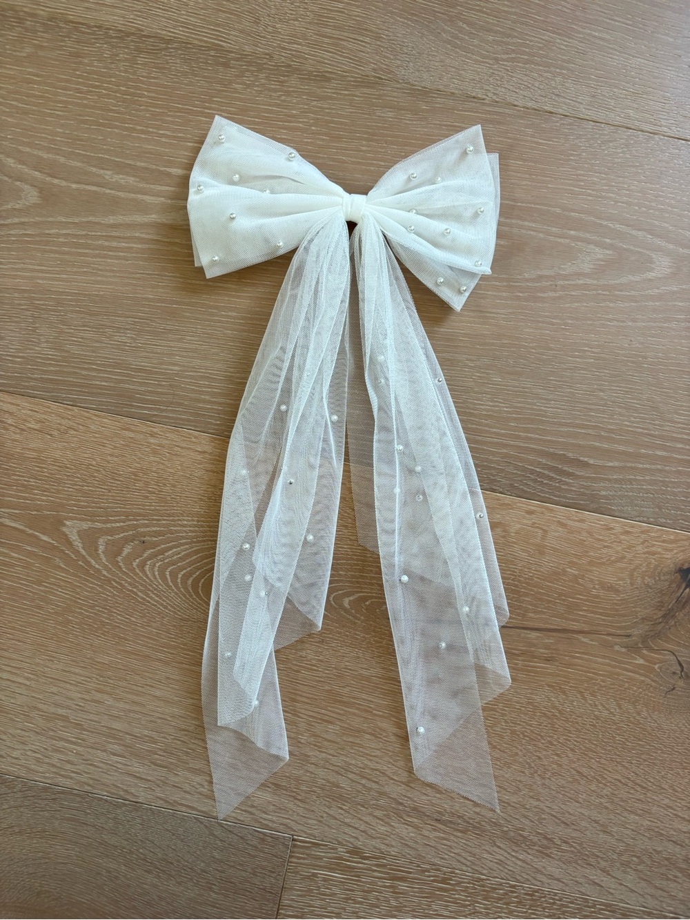 Pearl-Embellished White Tulle Hair Bow